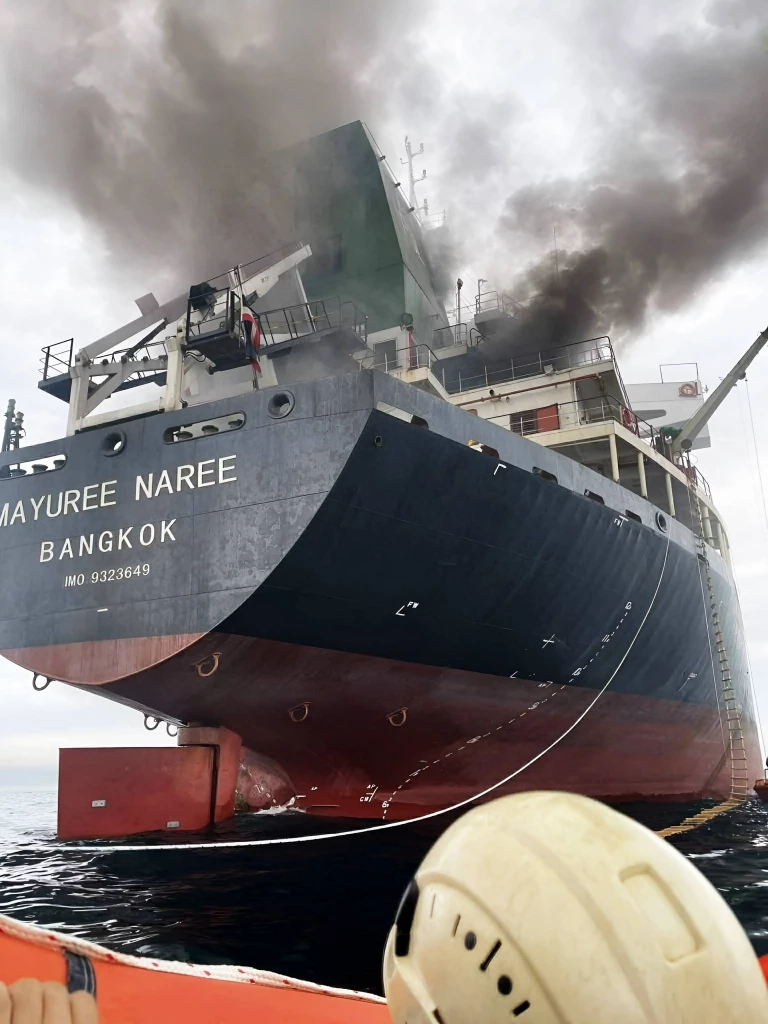 เปิดไทม์ไลน์การดำเนินการของกองทัพเรือ ผบ.ทร. ต่อสายตรงถึง ผบ.ทร.โอมาน ขอบคุณที่ช่วยเหลือลูกเรือไทย