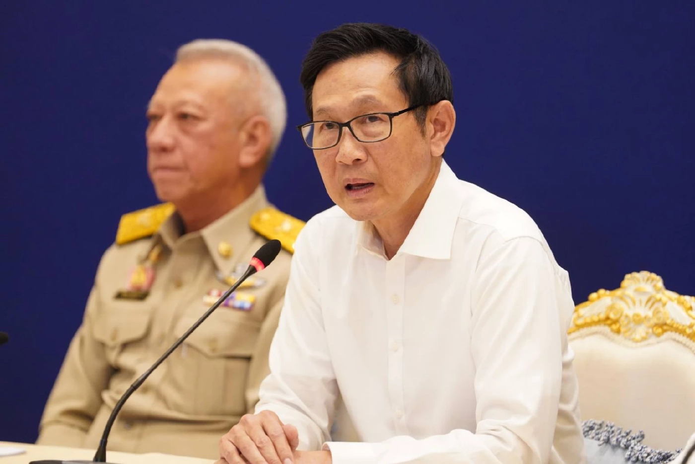 พลังงานเร่งออกมาตรการเพิ่มเติม ดูแลราคาดีเซล-เบนซิน รับศึกตะวันออกกลาง