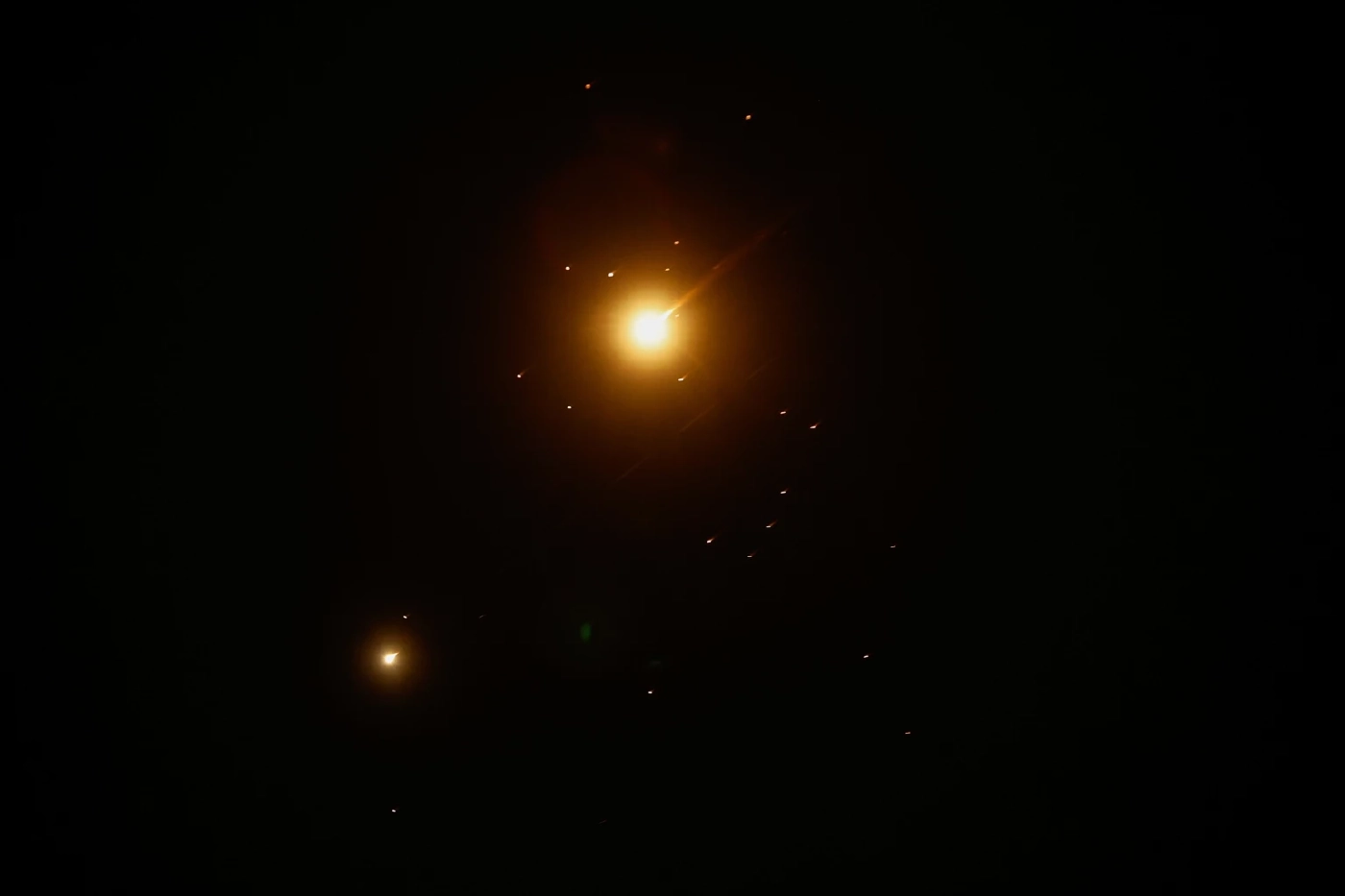 "อิหร่าน" ถล่มเมืองคลังแสงนิวเคลียร์ "อิสราเอล"