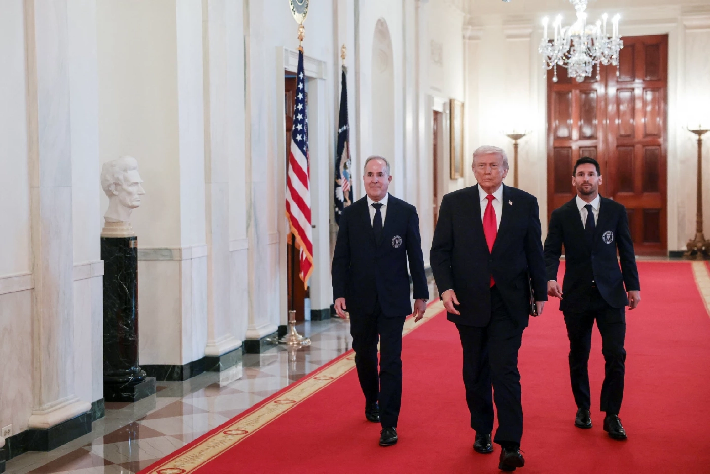 เปิด 2 ฉากทัศน์ ชี้ทางรับมือ สงคราม "สหรัฐ-อิหร่าน" เขย่า เศรษฐกิจไทย ระยะสั้น "น้ำมัน" ยังไม่ขาดแคลน