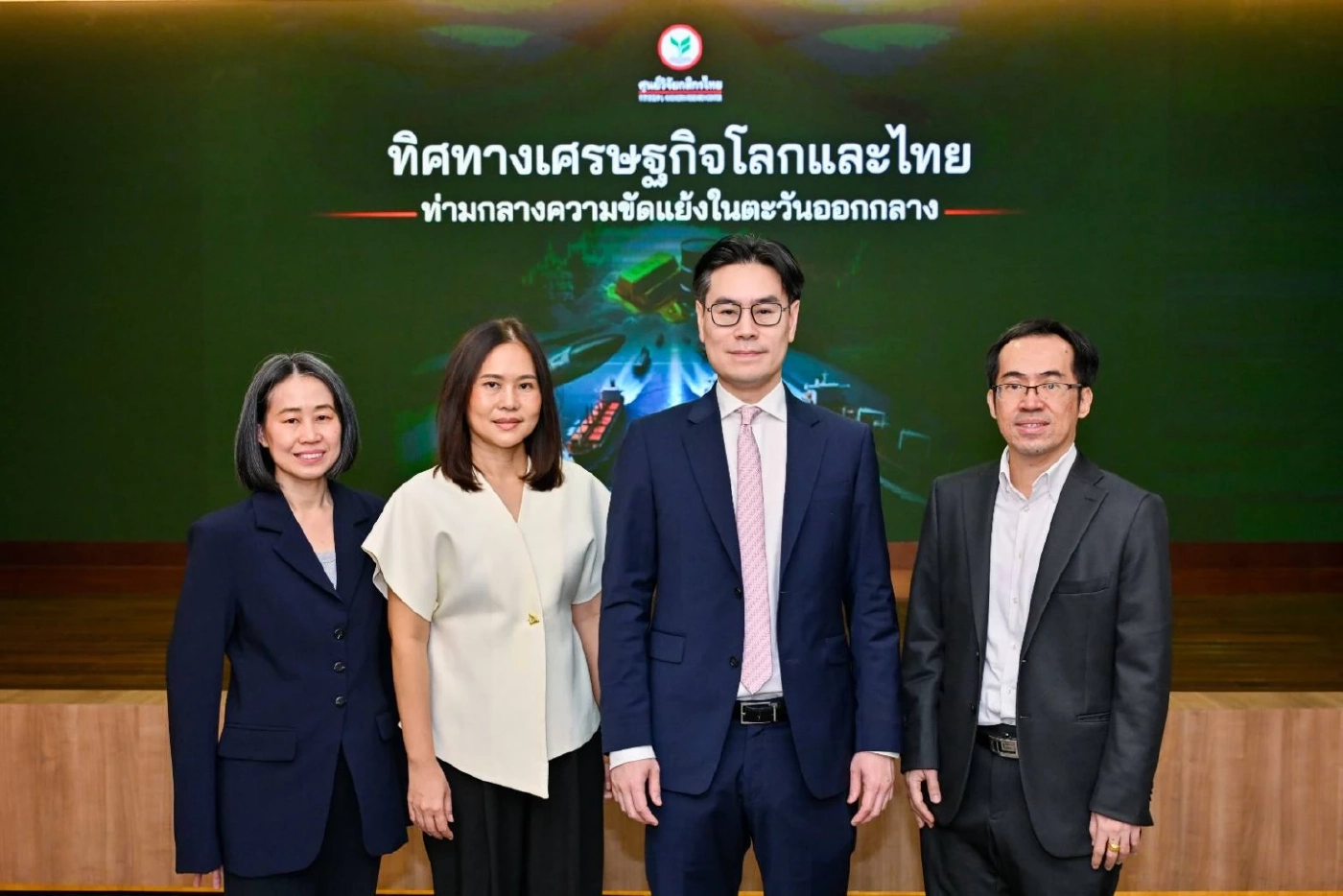 วิจัยกสิกรไทยชี้ราคาน้ำมันโลกมีโอกาสยืนเหนือระดับ 100 ดอลลาร์/บาร์เรล กระทบจีดีพีไทย 0.2-0.7%