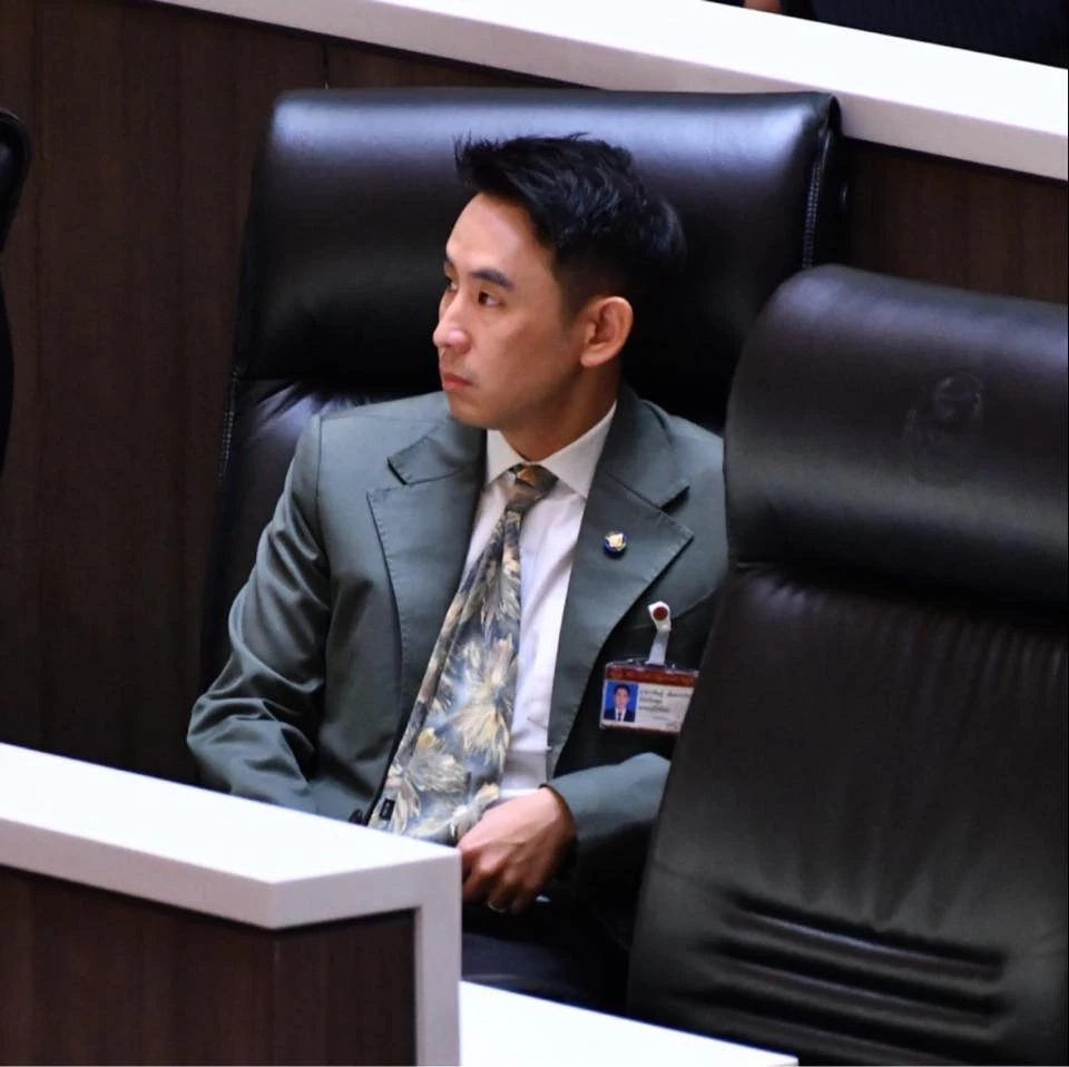 โกแพ วรศิษฎ์ 