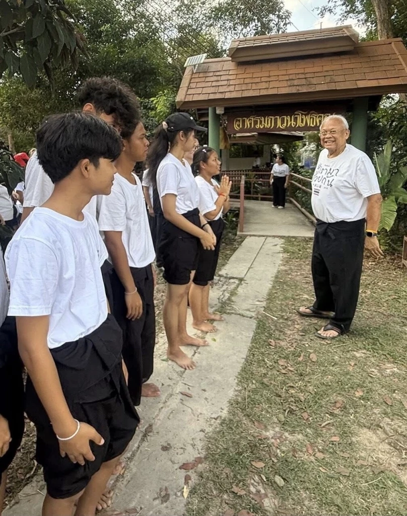 ลุงกำนันใช้ชีวิตส่วนใหญ่ที่วิทยาลัยอาชีวะฯ บนเกาะสมุย