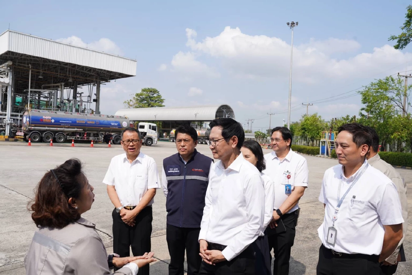 กระทรวงพลังงาน ยันไทยมีน้ำมันสำรองใช้ 104 วัน ปลดล็อกรถน้ำมันวิ่ง 24 ชม.แล้ว