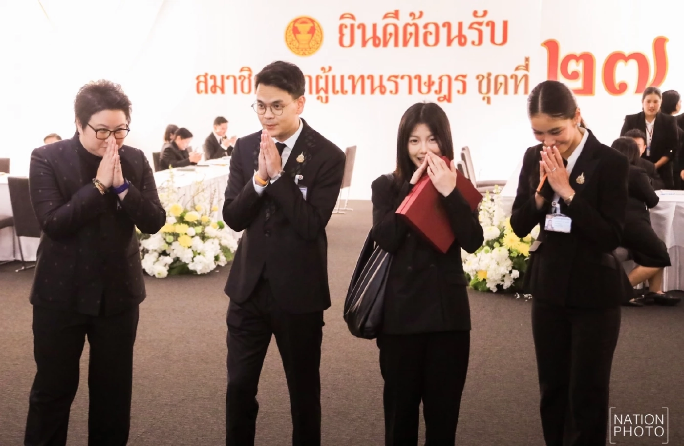 "พลอย ณัฐธิดา" หลาน "เนวิน" ตื่นเต้นเป็น สส.สมัยแรก วัย 25 ปี ไม่กดดัน รับโดนติวเข้มหนัก ก่อนเข้าสภาฯ