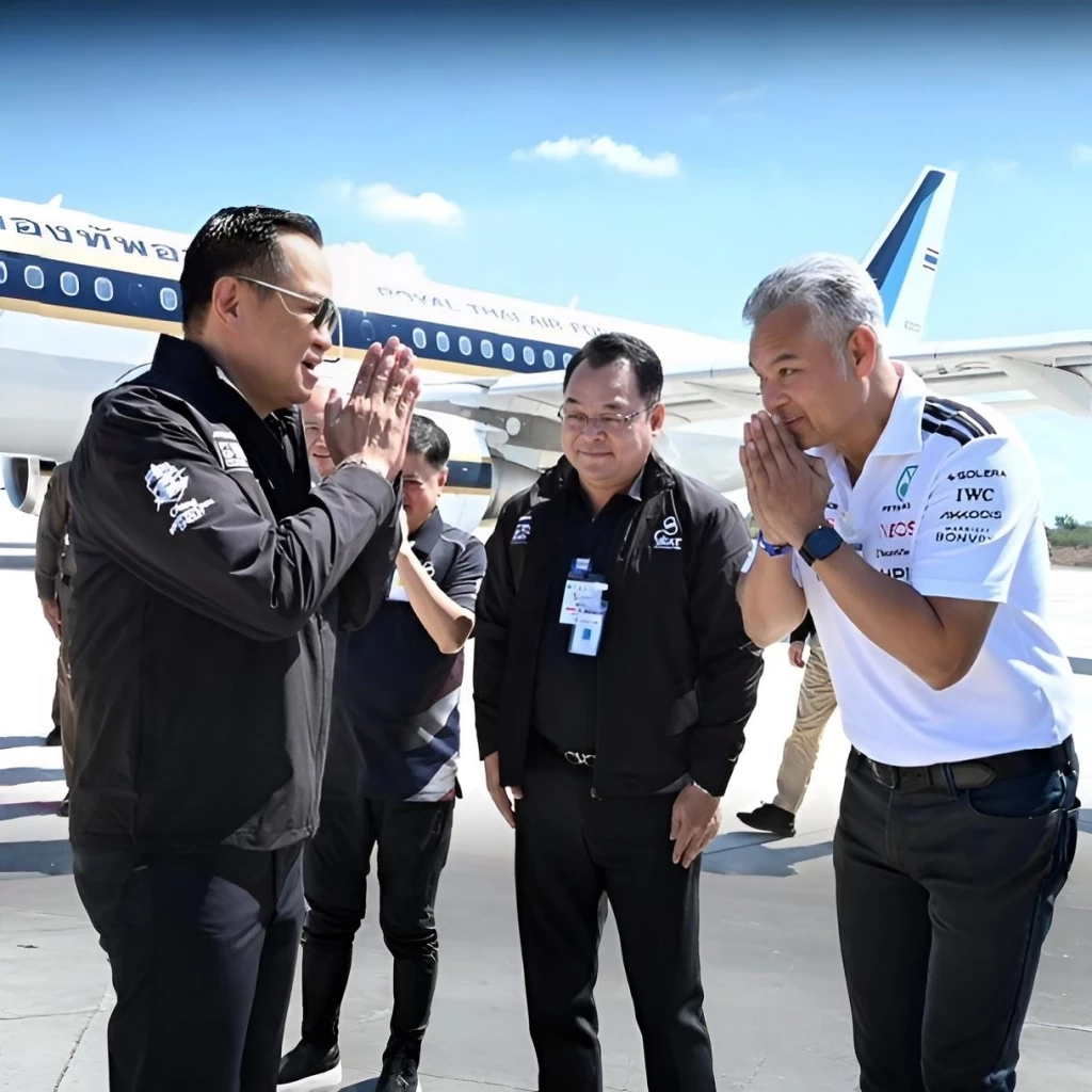 ย้อนไทม์ไลน์ จาก "ไหว้สวย" ถึงช่วยปล่อยผี "ฮั้ว สว." ข่าวดีไม่มีหยุด ไปให้สุด "ศักดิ์สยาม" ไม่ซุกหุ้น