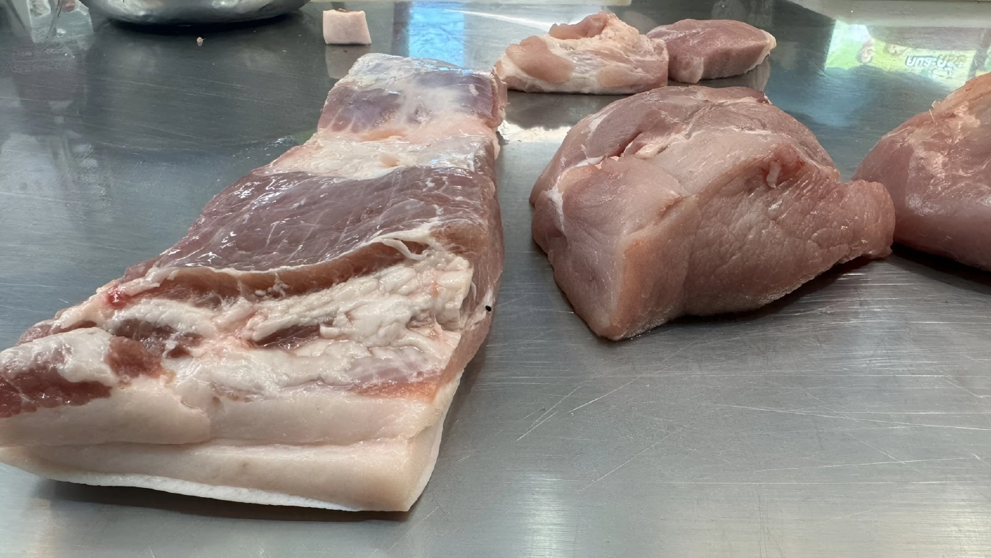 แพงยกแผง! แม่ค้าตลาดสดกัดฟัน "แบกต้นทุน" หวั่นขึ้นราคาแล้วลูกค้าหาย