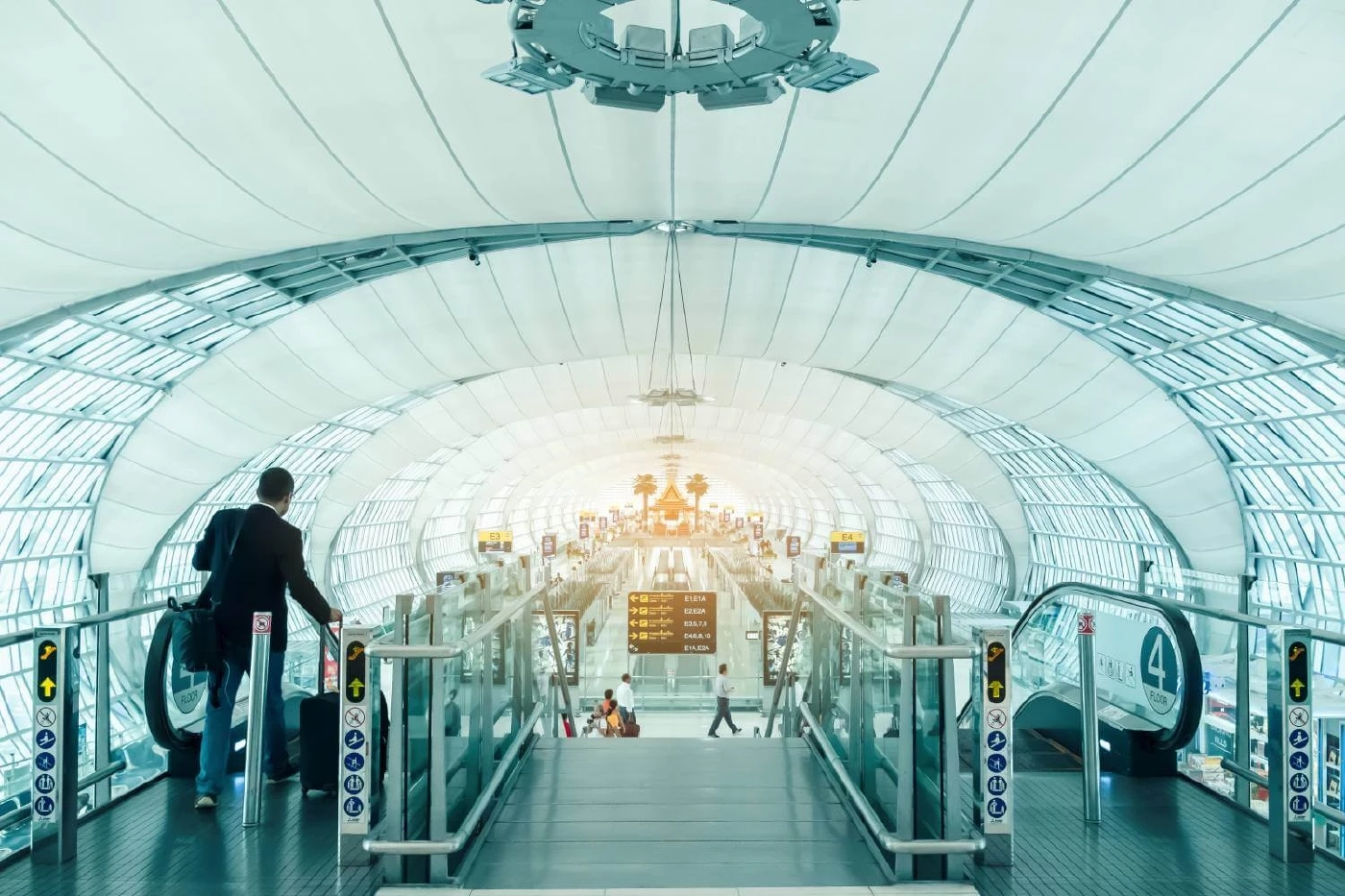 ยกระดับโครงสร้างพื้นฐานดิจิทัล รองรับดีมานด์มหาศาลปี 2035 SKY ICT ผลักดันไทยสู่ Aviation Hub