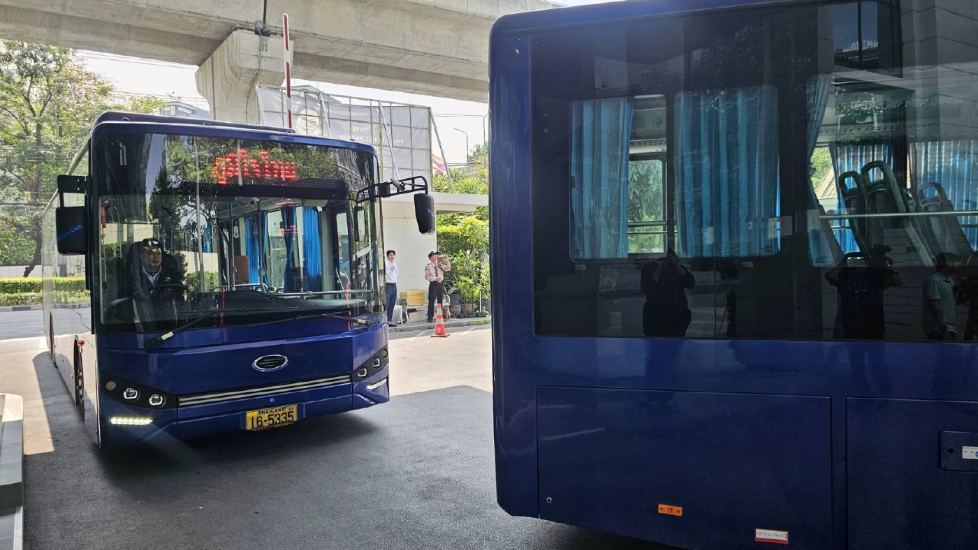 "สุชาติ" ปัด ตอบถูกทาบทาม นั่ง "รมต." ต่อ บอกร่วมงาน "อนุทิน" สนุก สภาฯ คึกคัก สส. ตบเท้าเข้ารายงานตัว