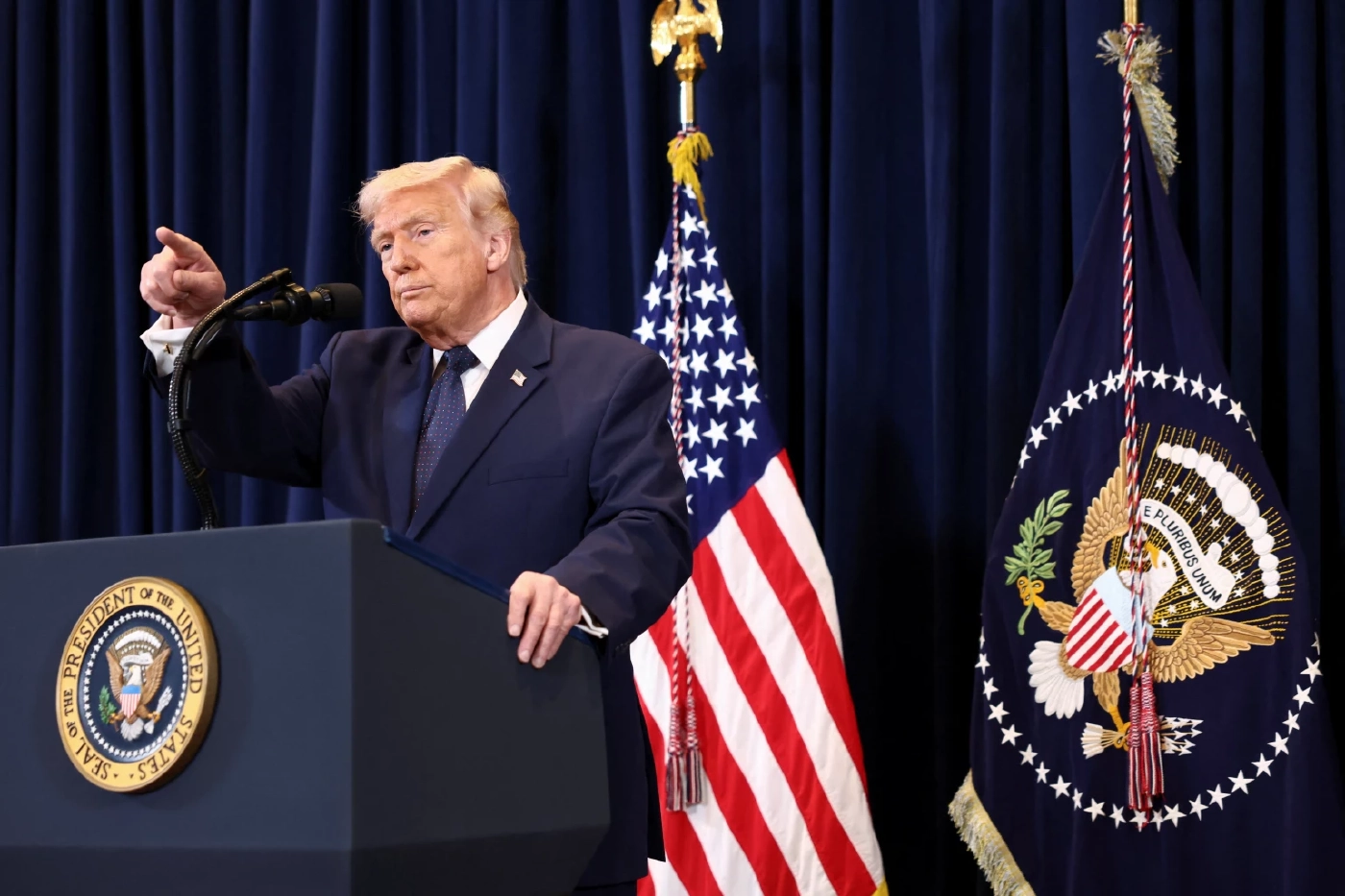 เชื่อ "ทรัมป์" ทุบกล่องดวงใจ ส่ง "รบพิเศษ" รุกจุดยุทธศาสตร์อิหร่าน "ชิงยูเรเนียม"