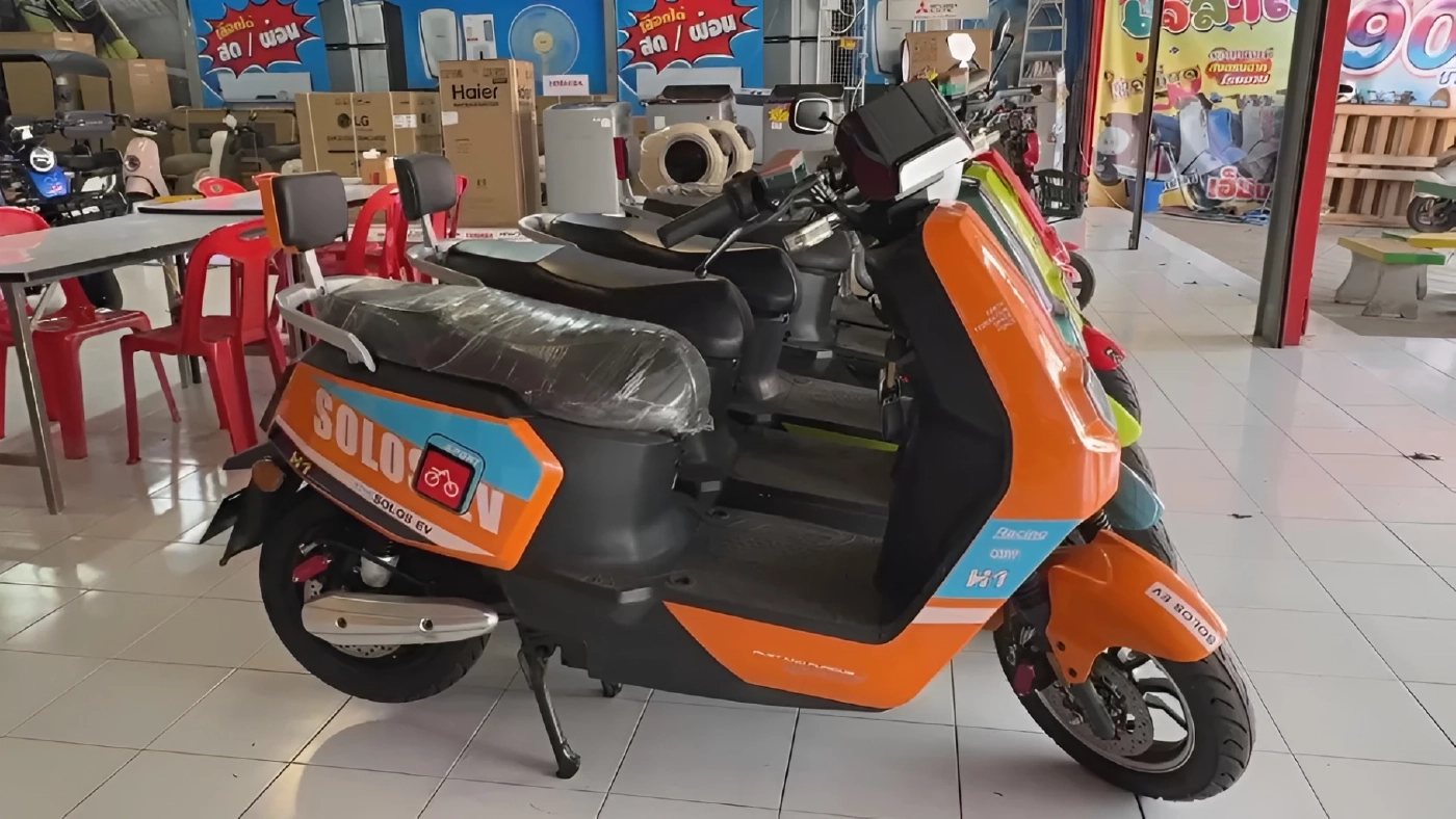 ชาวโคราช เล็งซื้อ "จยย.ไฟฟ้า" ใช้มากขึ้น ตัดกังวล "น้ำมันหายาก"