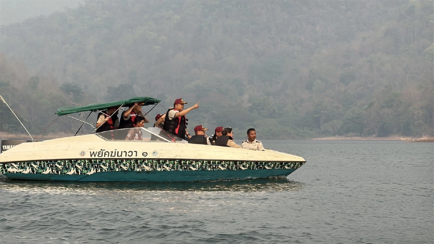 "สุชาติ" เกาะติดวิกฤตไฟป่า-ฝุ่นพิษ แฉขบวนการค้ายาจุดไฟเบี่ยงเบน จนท.