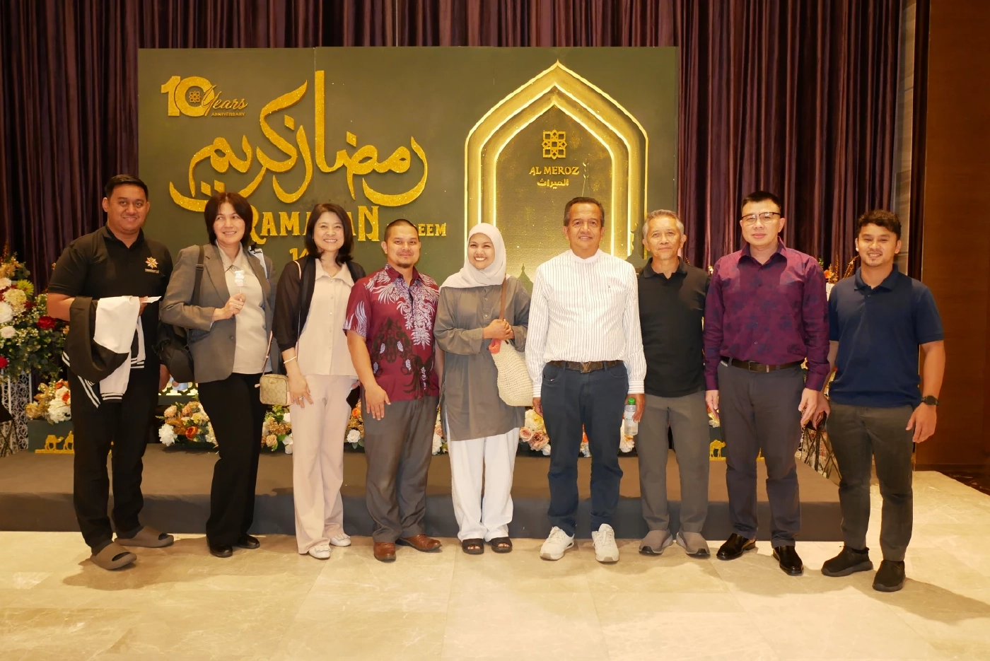 ประชาชาติพรึ่บ! ร่วมละศีลอด “วันนอร์-ทวี” ชื่นมื่น