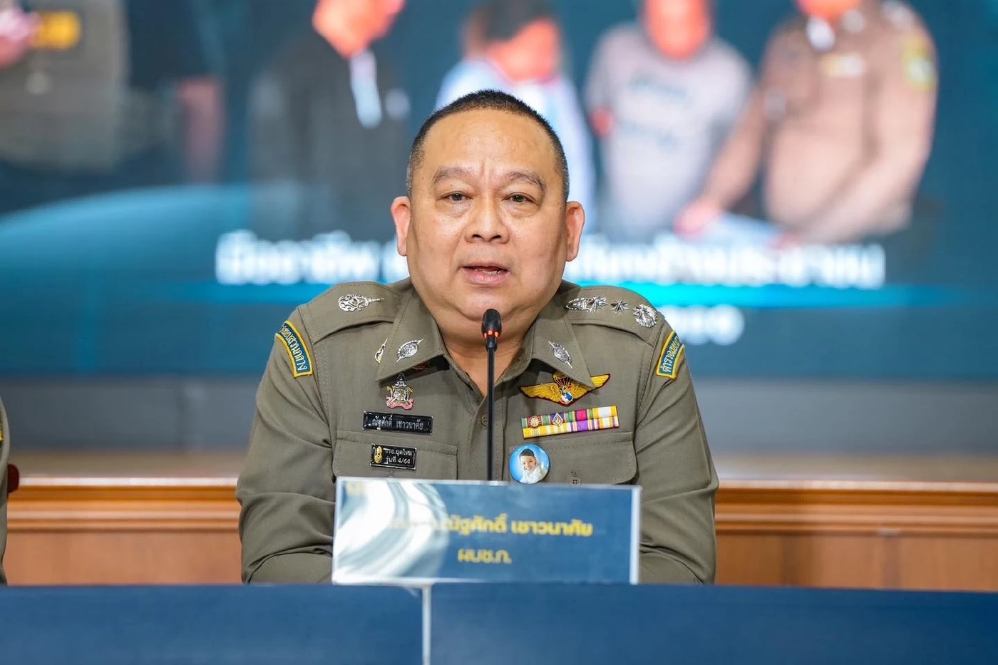 ผบช.ก. รุกคดีคลังน้ำมันอ่างทอง 3 แสนลิตร พบพิรุธ "คุณภาพต่ำ-เลี่ยงภาษี"