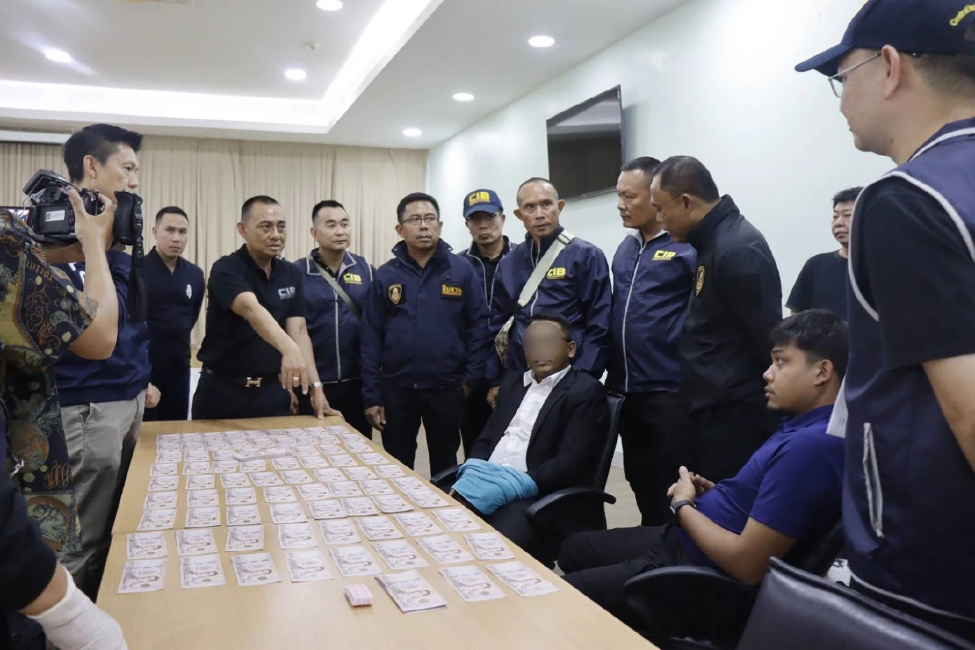 ซ้อนแผนจับเสี่ยรับเหมารีด 15 ล้าน รองอธิบดีกรมฝนหลวง ถึงในกรมฯ