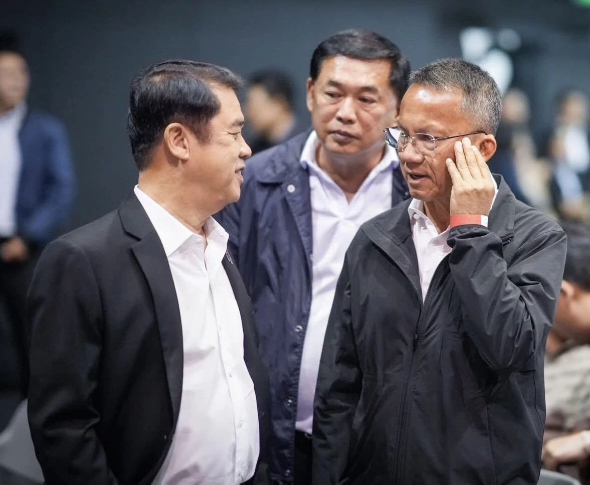 สามมิตร “สุริยะ สมศักดิ์ อนุชา” จะเดินไปสู่หนไหน 