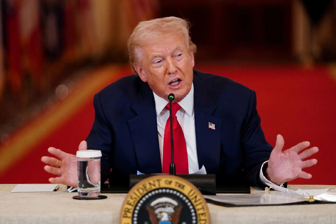 ประธานาธิบดีโดนัลด์ ทรัมป์ แห่งสหรัฐฯ 