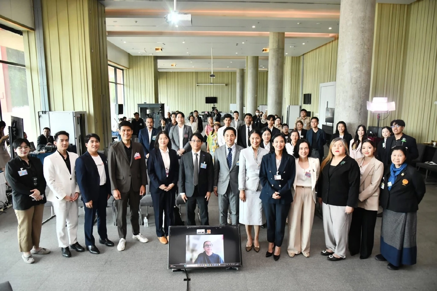 “รัดเกล้า” แนะใช้เทคโนโลยีรับร้องเรียนเหยื่อถูกคุกคามทางเพศ