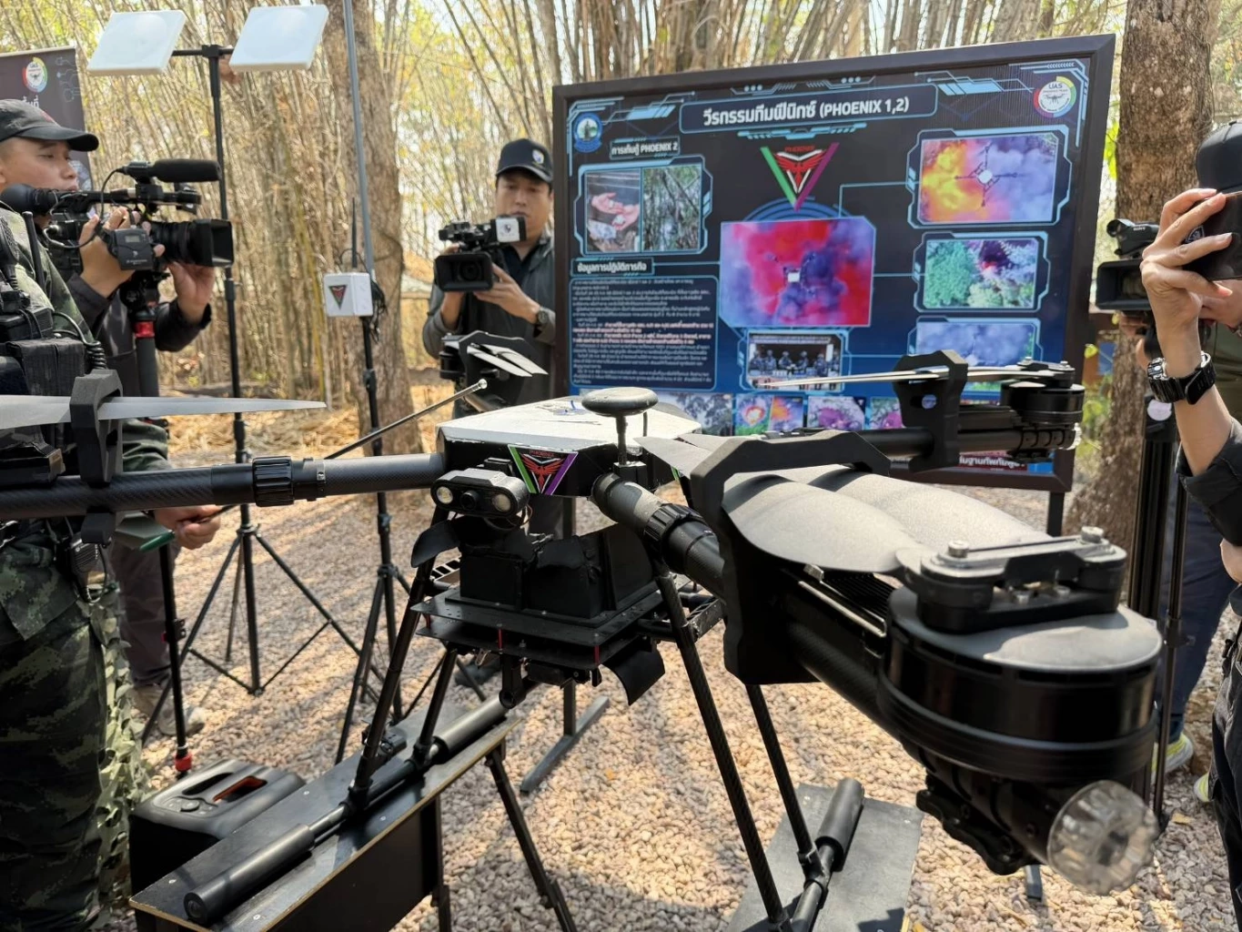 เปิดตัว "โดรนพิฆาต" ผสม AI ลุยชายแดนไทย-กัมพูชา "พร้อมบวก" ศึกรอบ 3 (มีคลิป)