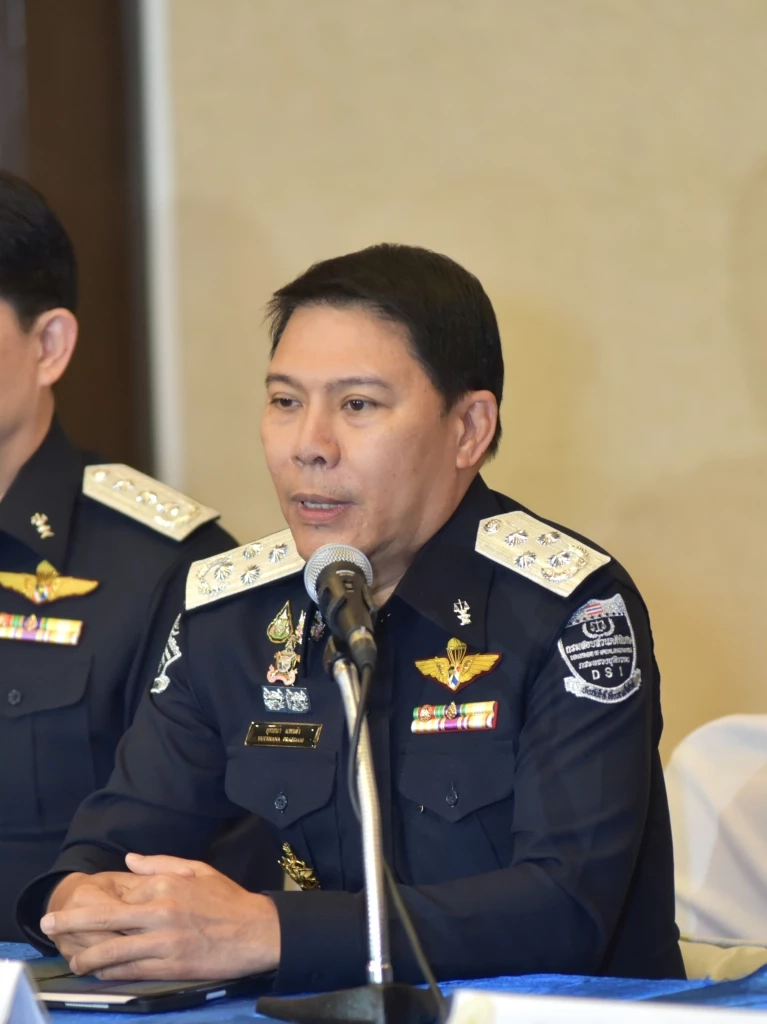 "ดีเอสไอ" แถลงค้นเครือข่าย "เว็บพนัน" ออกหมายเรียก "ชนนพัฒฐ์" พบ 12 มี.ค.นี้