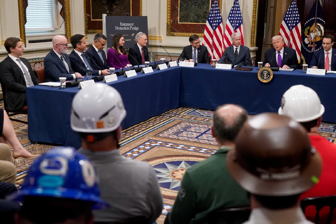 "ทรัมป์" ฉีกทุกกฎ : สงครามที่จบไม่ลง? กับ 2 ฉากทัศน์