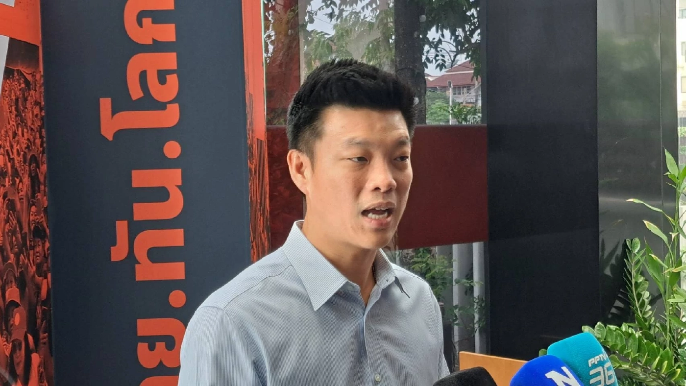 "เท้ง" ลั่น ค้านสายตาประชาชน ปมคณะอนุฯ กกต.ชี้ "คดีฮั้ว สว." 229 คน "ไม่ผิด" ห่วงรัฐตรึง "ราคาพลังงาน"