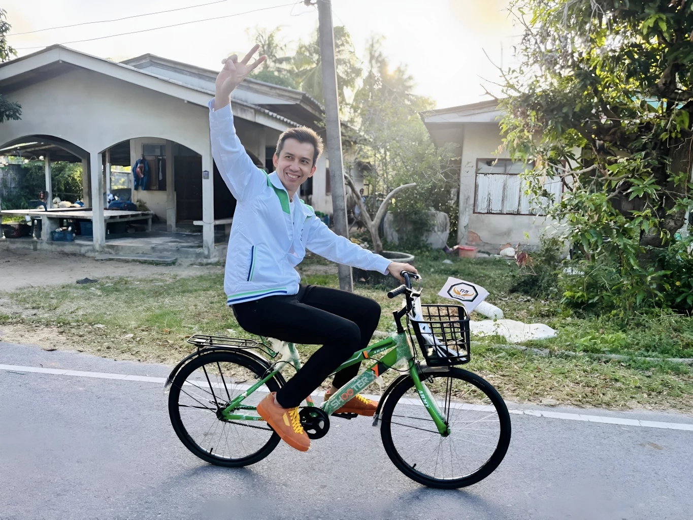 "ธรรมนัส" โยน "ชนนพัฒฐ์" ตอบเอง ปมดีเอสไอ เรียกพบพรุ่งนี้ บอกเป็นเรื่องส่วนตัว ตอบแทนไม่ได้