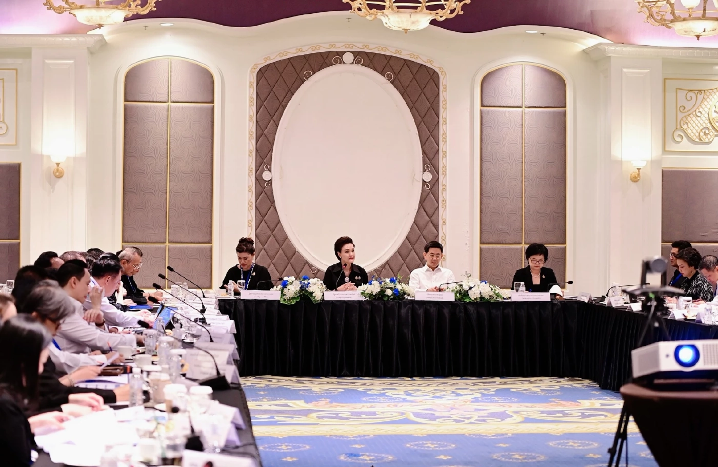 'ศุภจี' สั่งทูตพาณิชย์ทำงานเชิงรุกปรับแผนรับมือเศรษฐกิจโลกผันผวน