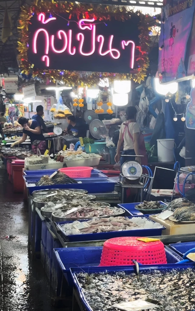 เสียงครวญจากตลาดปากน้ำ! แม่ค้าปล่อยโฮ ค้าขายยุคนี้แย่สุดในชีวิต "กำไรไม่มี-ลูกค้าหาย" จี้รัฐบาลอย่าเห็นแก่ประโยชน์ส่วนตน