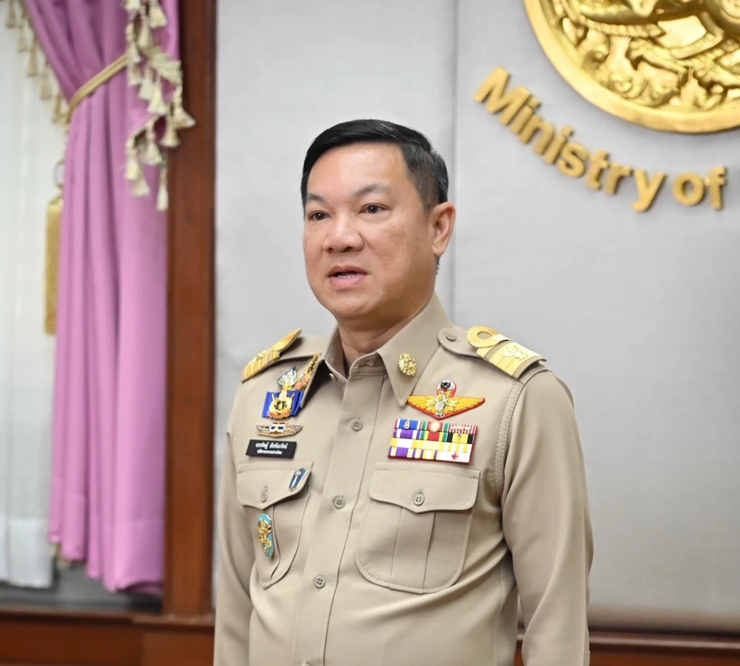 นายอรรษิษฐ์ สัมพันธรัตน์ ปลัดกระทรวงมหาดไทย