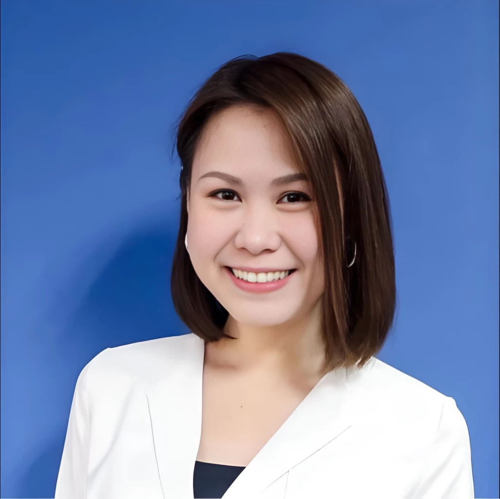 น.ส.ณัฏฐา มหัทธนา หรือ โบว์