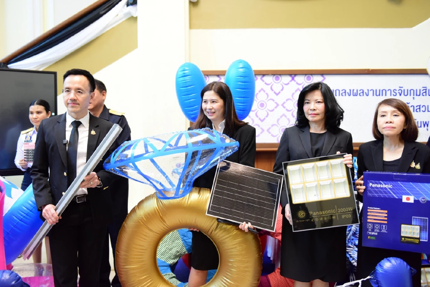 พาณิชย์-ศุลกากร ผนึกกำลังคุมเข้มเลี่ยงภาษี AD/AC ป้องกันสวมสิทธิสินค้าไทย