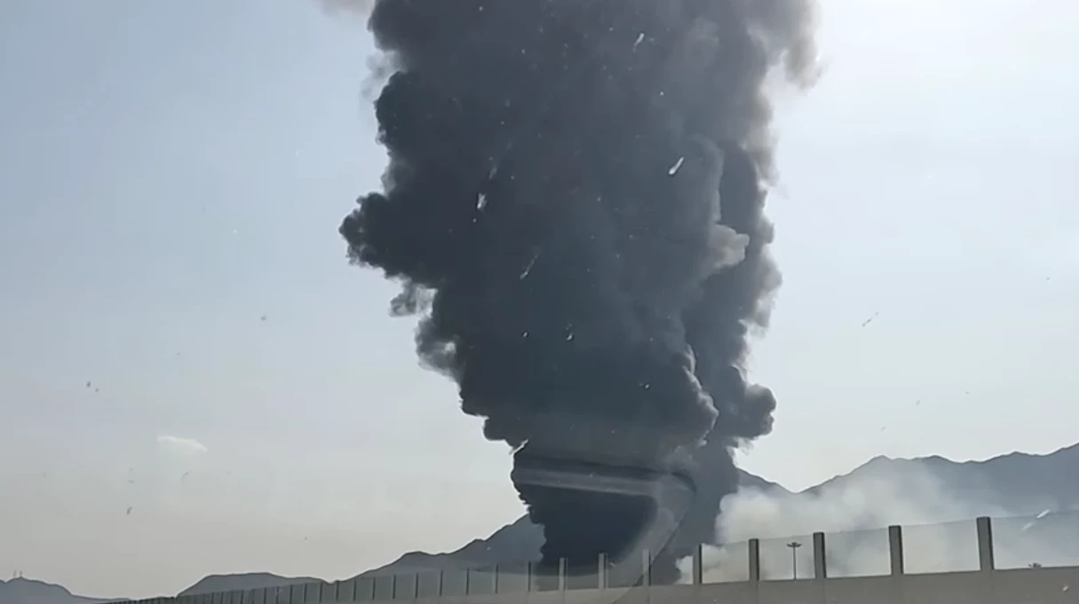 ศูนย์กลางค้าน้ำมัน UAE ทางเลี่ยงฮอร์มุซเพียงเส้นเดียว ถูกถล่ม