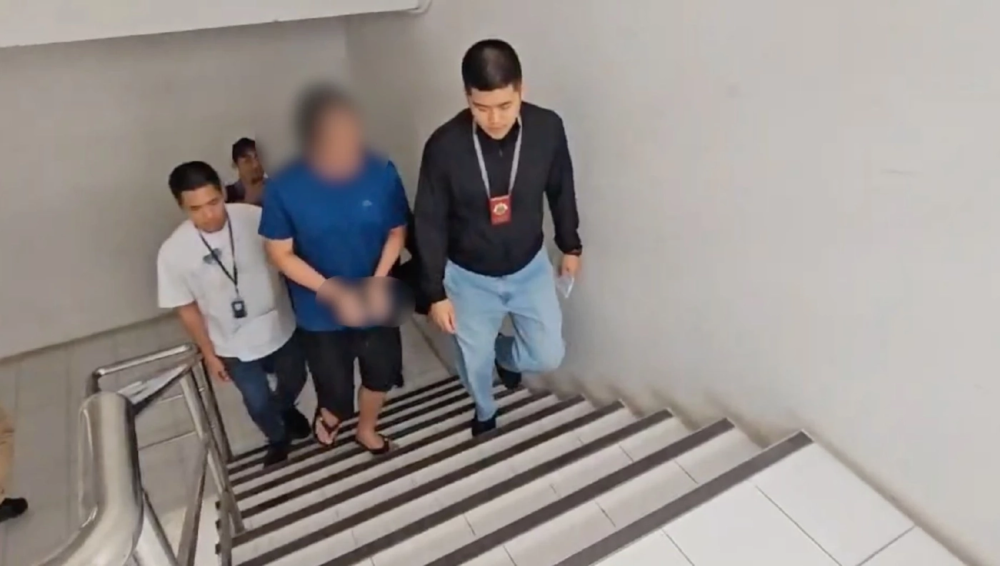 รวบแก๊งอดีตโบรกเกอร์หญิงชื่อดัง โกงหุ้นลูกค้าร่วม 100 ล้าน