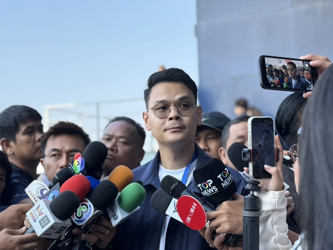 "ไชยชนก" เผย คืบหน้าตั้ง "รัฐบาลอนุทิน" 99.99% ขู่ลงดาบพวกก่อมุ้ง ป้องกันทำพรรคภูมิใจไทยป่วน