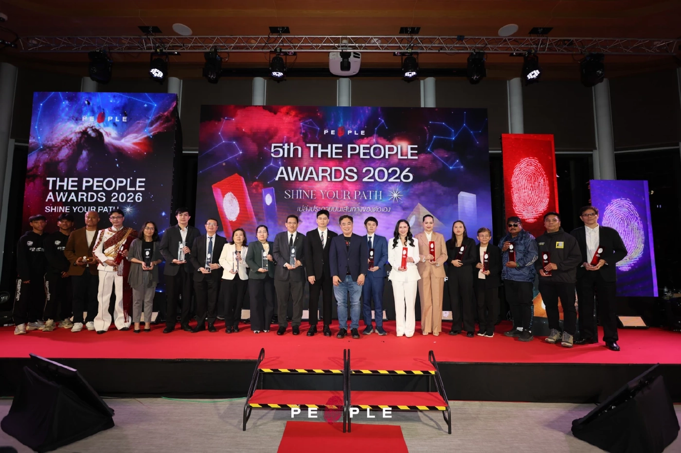 สรุปรางวัล The People Awards 2026 เมื่อเส้นทางที่เลือกเปล่งประกายด้วยตัวเอง