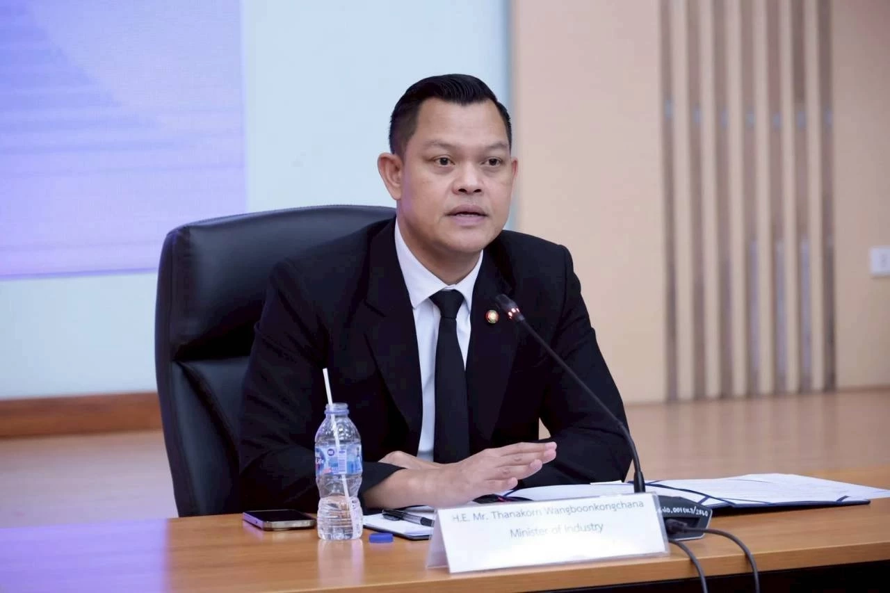"ธนกร" สั่งทุกหน่วยงานประคอง "อุตสาหกรรมไทย" รับมือวิกฤตตะวันออกกลาง เร่งมาตรการลดภาระ