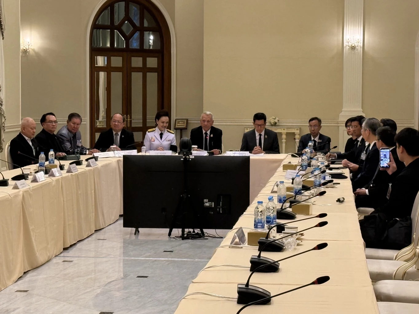 “พิพัฒน์” ยันไทยน้ำมันสำรองถึง 90 วัน พึ่งพาตะวันออกกลางแค่ 50%