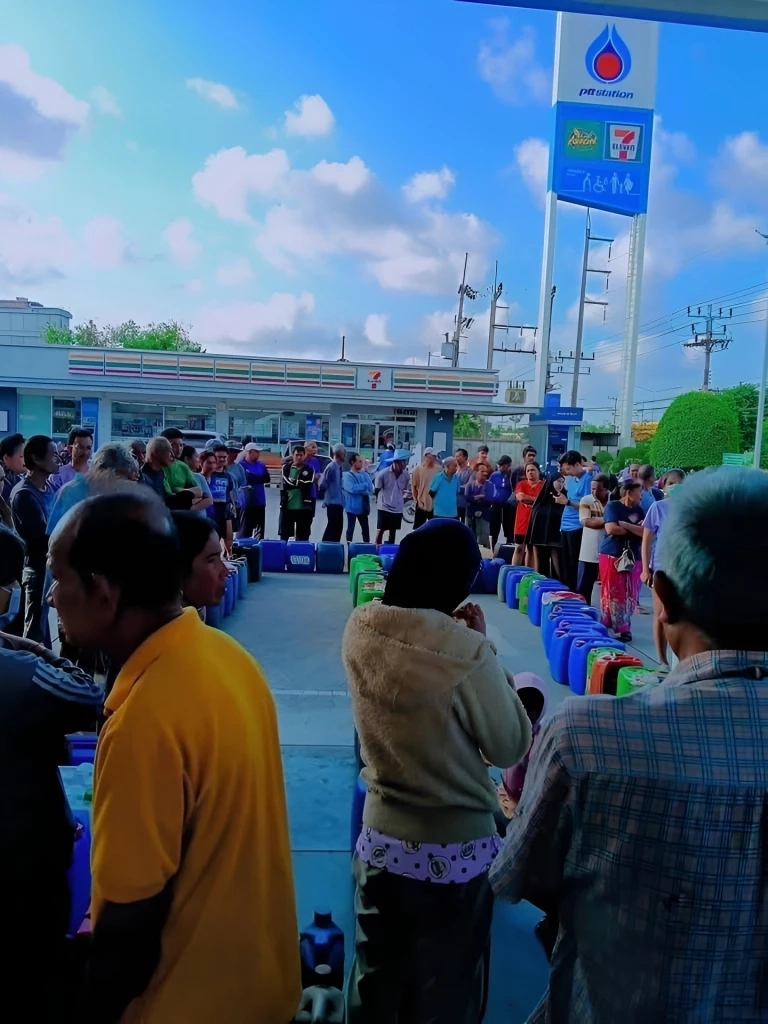 "กรณ์" จี้รัฐตอบ น้ำมันหายไปไหน! กลั่นเต็มที่แต่ปั๊มของขาด