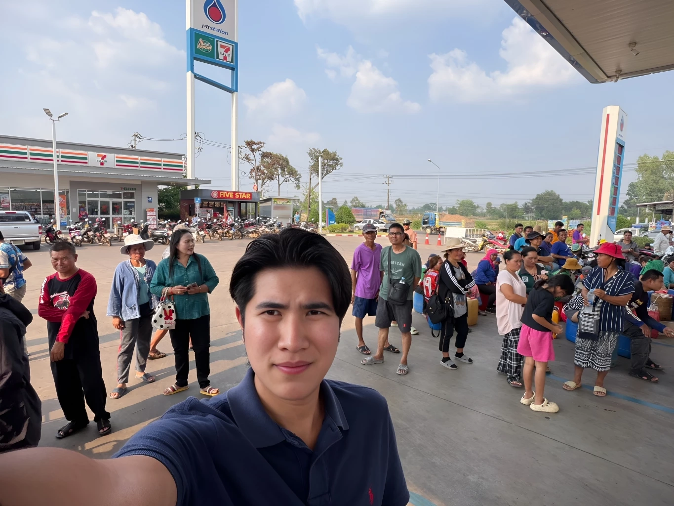 "สส.กังฟู" ประเดิมผลงานแรก! อภิปรายบีบ "รัฐบาล" สำเร็จ ลดส่งออก "น้ำมัน" ให้เพื่อนบ้าน 3 ล้านลิตร/วัน