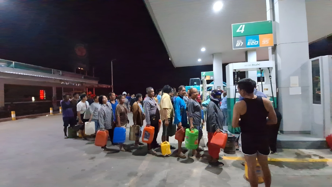 "สว." จี้ รัฐบาลเปิดเผยข้อมูล "น้ำมัน" ให้ชัดทุกด้าน ตั้ง 7 ข้อสงสัย "กลุ่มไหนได้ประโยชน์" จากวิกฤตน้ำมัน