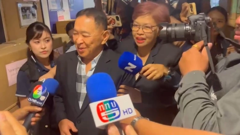 กำนันป้อ