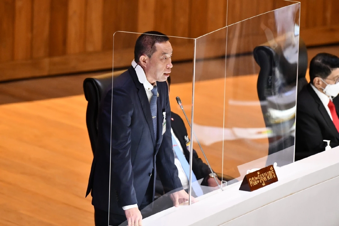 ย้อนไทม์ไลน์ จาก "ไหว้สวย" ถึงช่วยปล่อยผี "ฮั้ว สว." ข่าวดีไม่มีหยุด ไปให้สุด "ศักดิ์สยาม" ไม่ซุกหุ้น