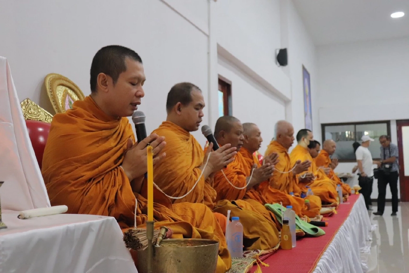 ทางเลือกใหม่ทำบุญใหญ่ เสริมสิริมงคล ประกาศแก้ปากท้องประชาชน