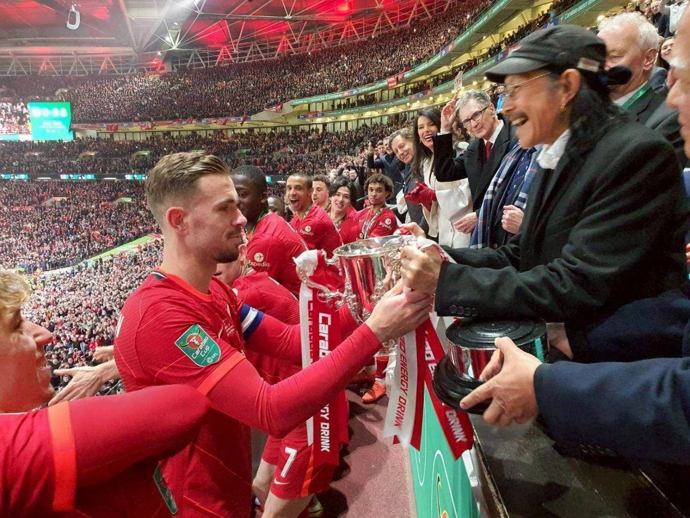 ประวัติศาสตร์หน้าใหม่! คาราบาว ต่อสัญญา "Carabao Cup" ยาวถึงปี 2029 นานที่สุดในอังกฤษ