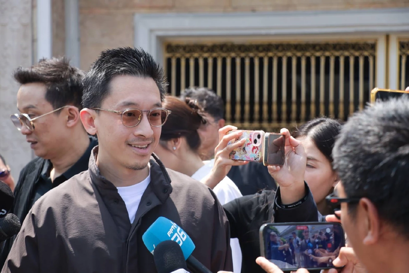 ครบ 6 เดือน “ทักษิณ” ในเรือนจำ “พินทองทา” เผยอีก 2 เดือนพ้นเรือนจำ ยิ่งใกล้ยิ่งยาว