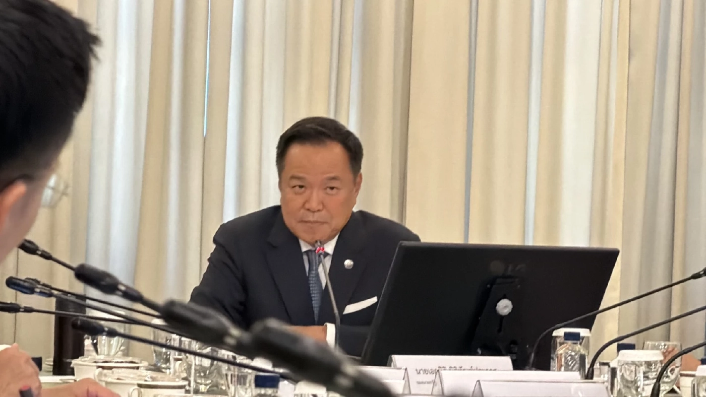 หวั่นหลัง มี.ค.กระทบหนัก นายกฯ เรียกถกด่วนหาช่องนำเข้าน้ำมันเพิ่ม