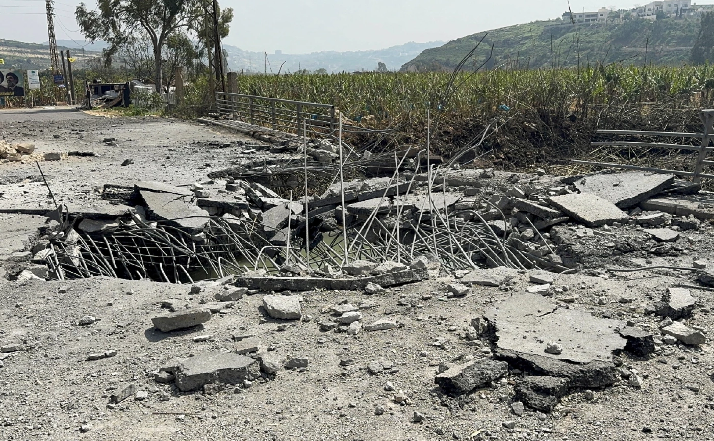 เลบานอนระทึก! อิสราเอลบอมบ์สะพานยุทธศาสตร์ จ่อบุกภาคพื้นดิน