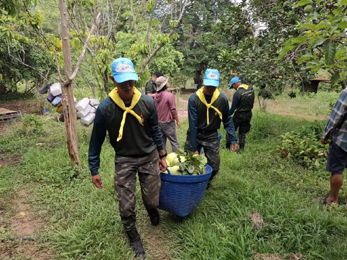 ทหารไทยยุคใหม่ ทภ.1 ระดมกำลังช่วยเหลือเกษตรกร ฝ่าวิกฤตพลังงาน