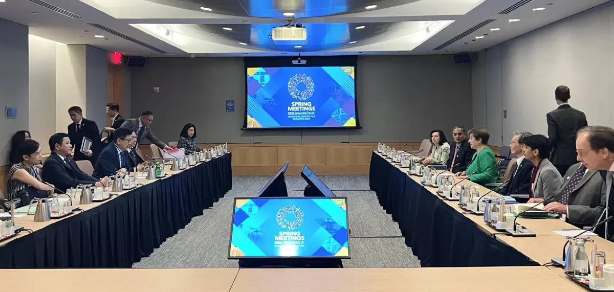 'เอกนิติ' นำทีมเศรษฐกิจถก IMF - เวิลด์แบงก์ ย้ำความพร้อมไทย เจ้าภาพจัดประชุม ต.ค.นี้